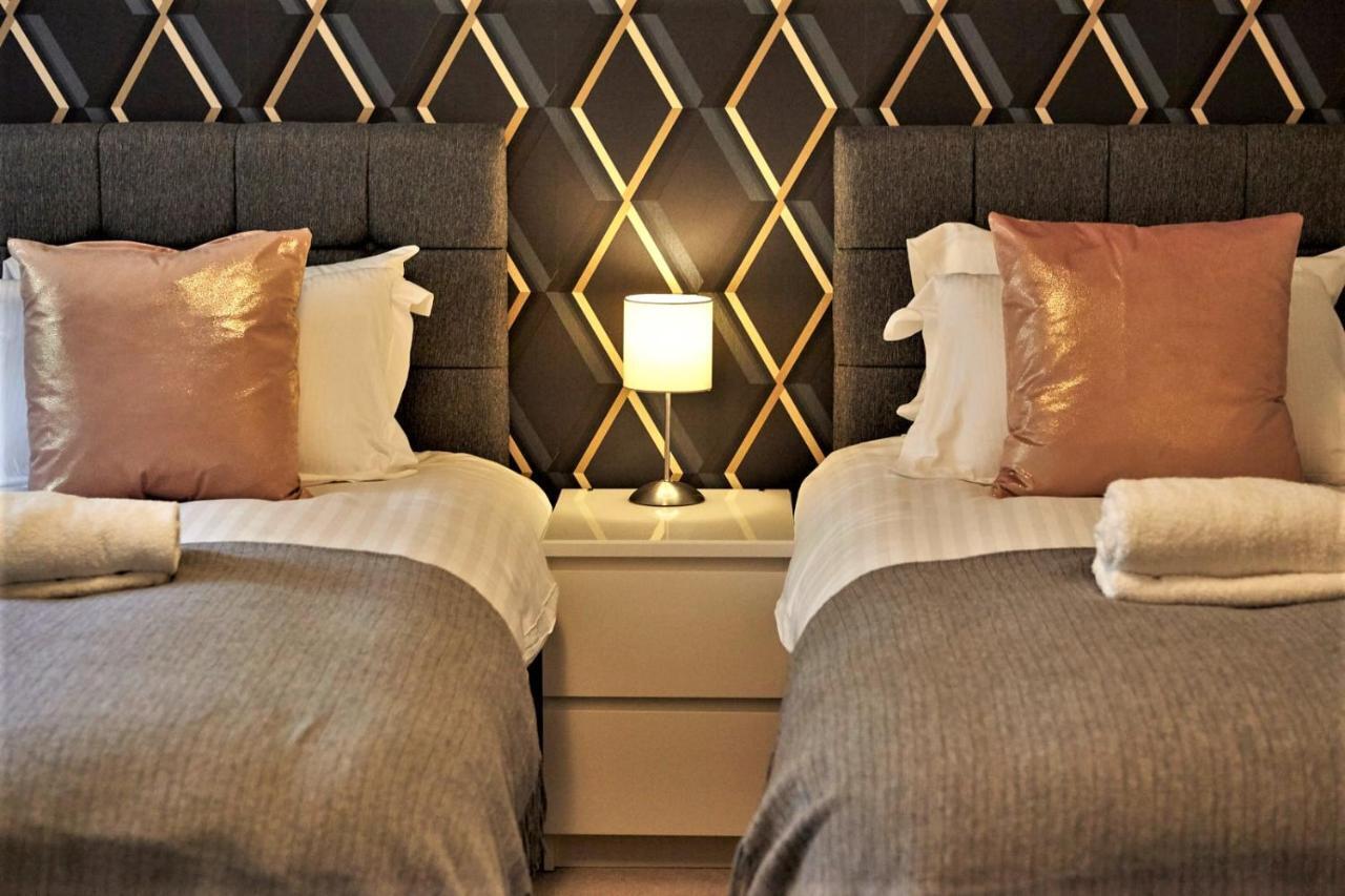بريستول Meredith Way With Parking - Your Apartment المظهر الخارجي الصورة