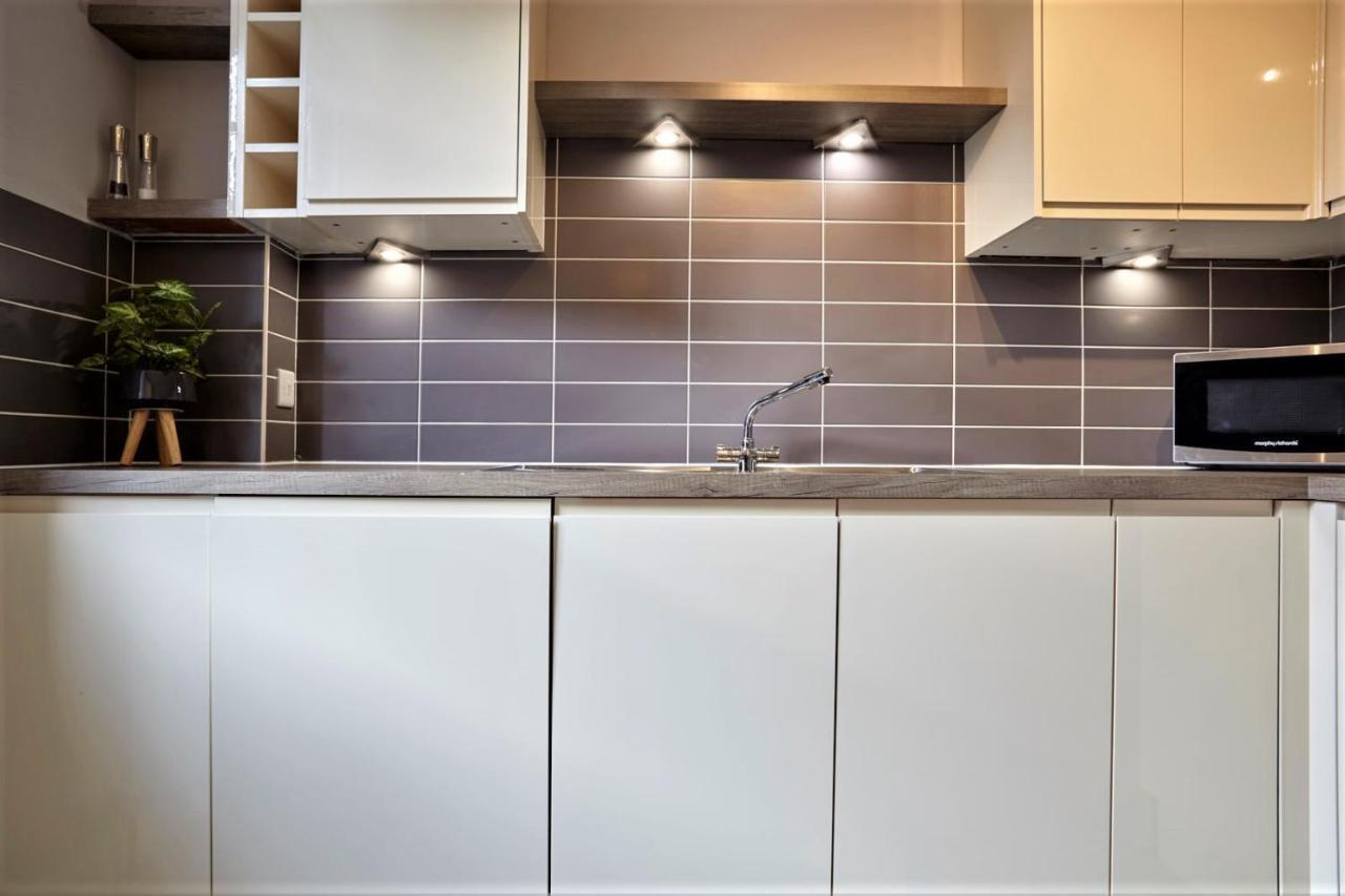 بريستول Meredith Way With Parking - Your Apartment المظهر الخارجي الصورة