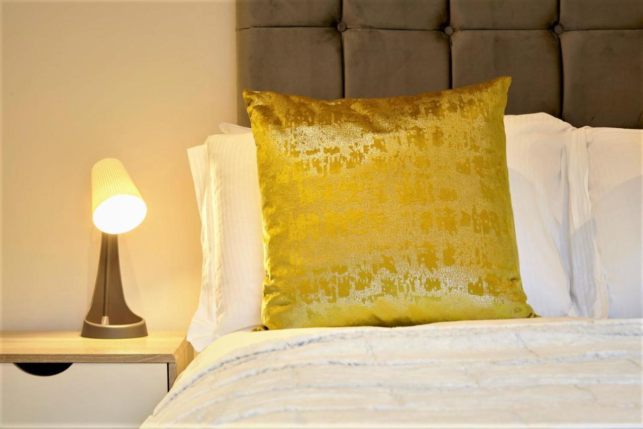 بريستول Meredith Way With Parking - Your Apartment المظهر الخارجي الصورة
